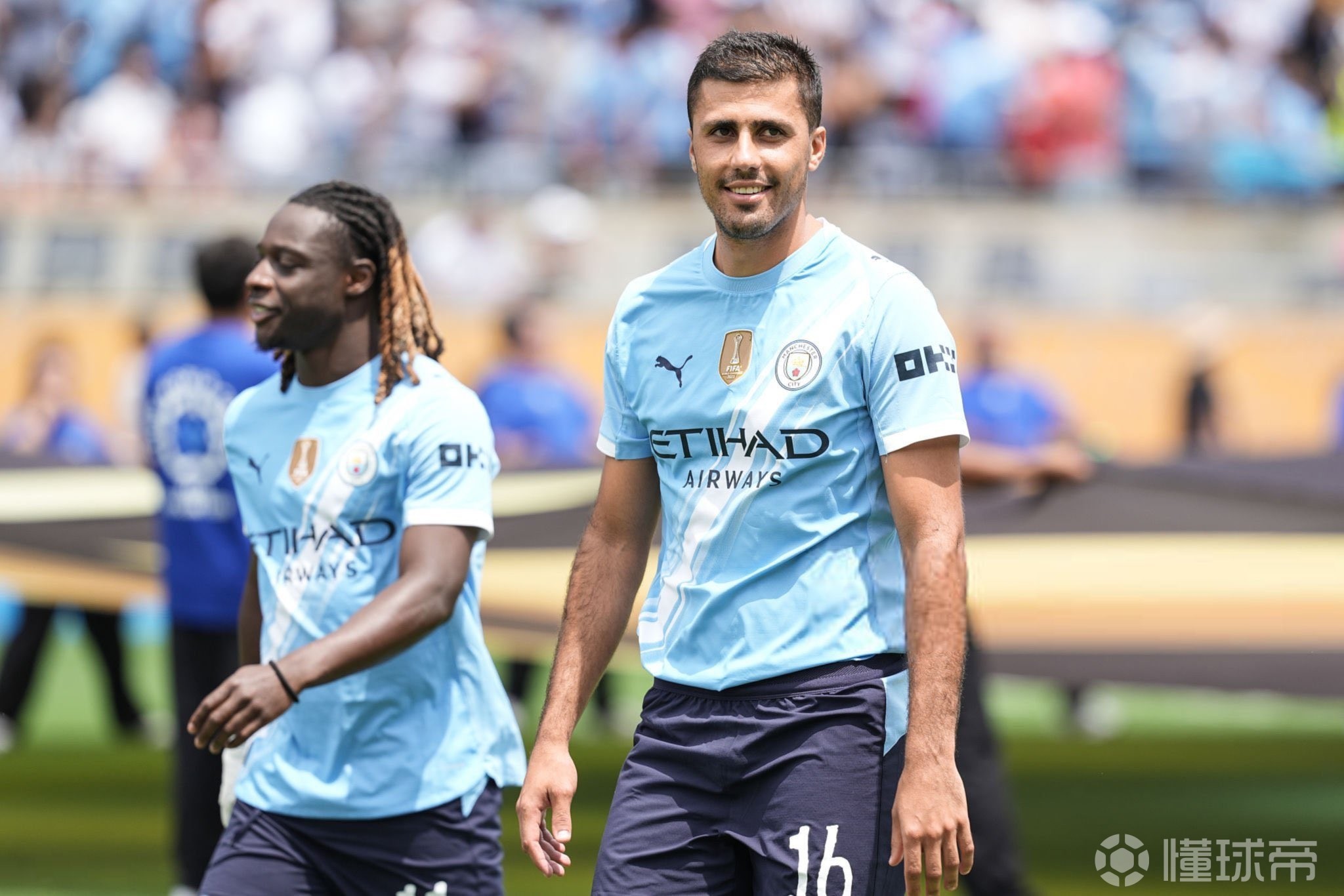 中甲战报：阿卜杜瓦哈普戴帽，陕西联合5-1送广西平果降级