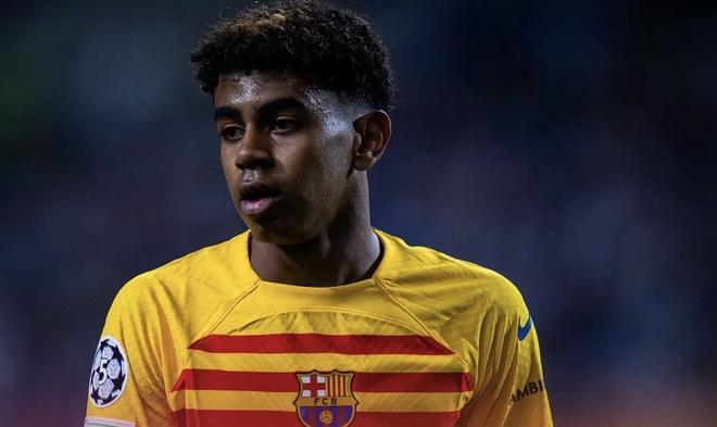 上海狂轰69分，怀特塞德8分半送4次封盖，上海大比分领先