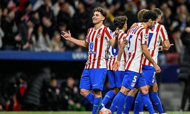 湖人半场高效，两项命中率均超5成，两队狂轰16记三分