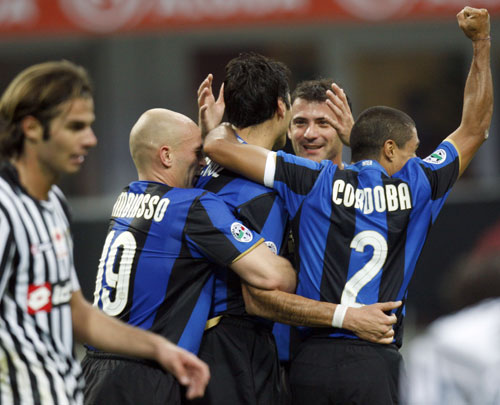 温哥华白浪公布下赛季阵容：已行使合同选项，与穆勒续约一年